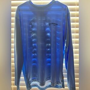 Women’s size medium Magellan Outdoors long sleeve fishing shirt/sun shirt
